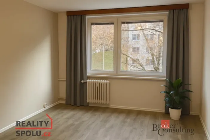 Pronájem bytu 2+1, Karlovy Vary - Drahovice, Boženy Němcové, 66 m2
