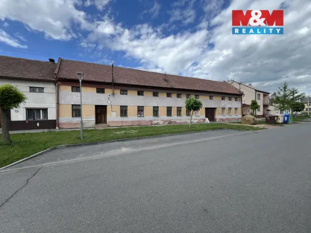 Prodej rodinného domu, Měrovice nad Hanou, 256 m2