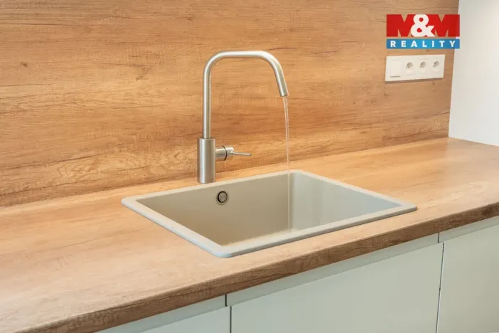 Prodej bytu 3+1, Praha - Vinohrady, Balbínova, 96 m2