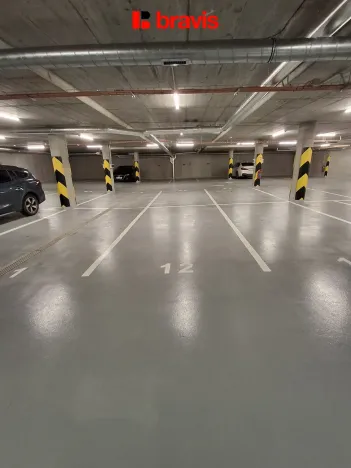 Pronájem garáže, Brno, Rybářská, 15 m2