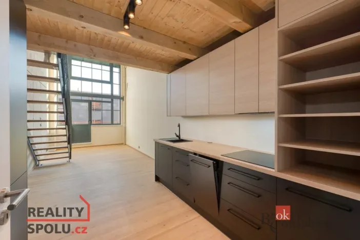 Pronájem bytu 2+kk, Praha - Vysočany, Kolbenova, 54 m2