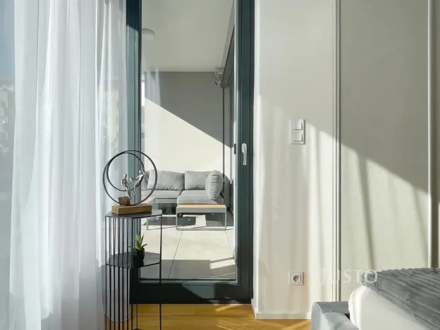 Pronájem bytu 2+kk, Praha, Armády, 53 m2