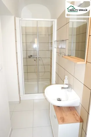 Pronájem bytu 1+kk, Františkovy Lázně - Horní Lomany, Americká, 34 m2