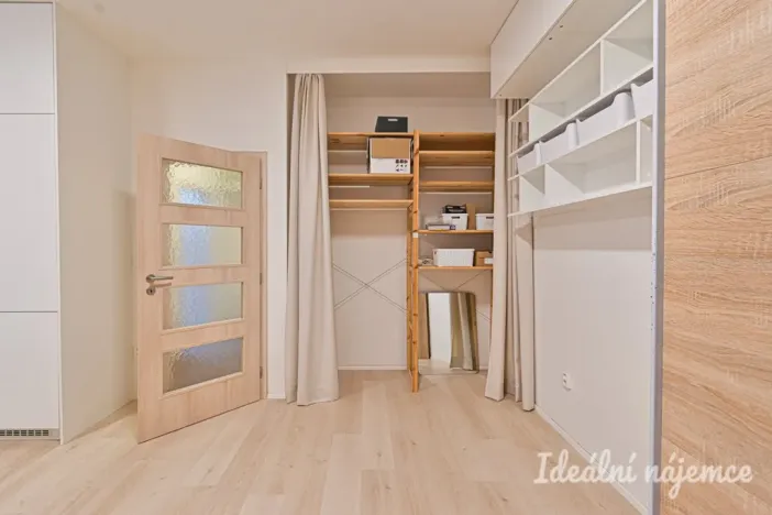 Pronájem bytu 2+kk, Brno - Zábrdovice, Přadlácká, 49 m2