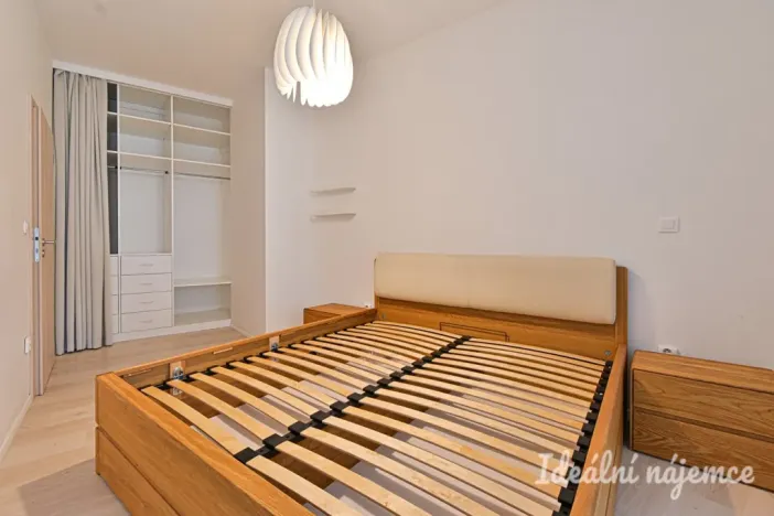 Pronájem bytu 2+kk, Brno - Zábrdovice, Přadlácká, 49 m2