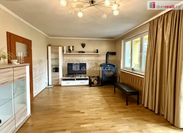Prodej rodinného domu, Mariánské Lázně - Hamrníky, Ladova, 290 m2
