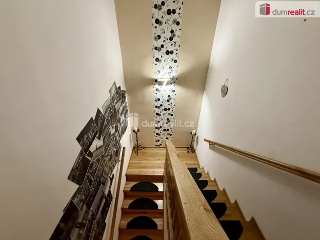 Prodej rodinného domu, Mariánské Lázně - Hamrníky, Ladova, 290 m2