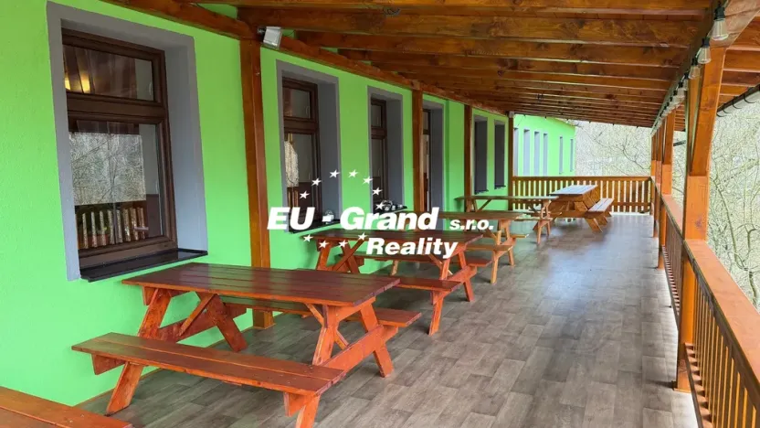 Prodej restaurace, Dolní Poustevna, 600 m2