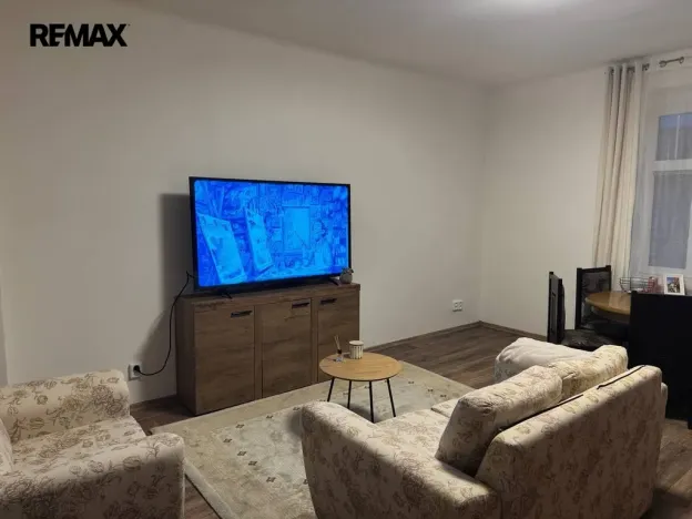 Pronájem bytu 3+kk, Karlovy Vary - Dvory, Chebská, 60 m2