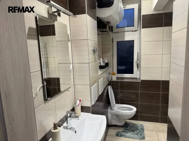 Pronájem bytu 3+kk, Karlovy Vary - Dvory, Chebská, 60 m2