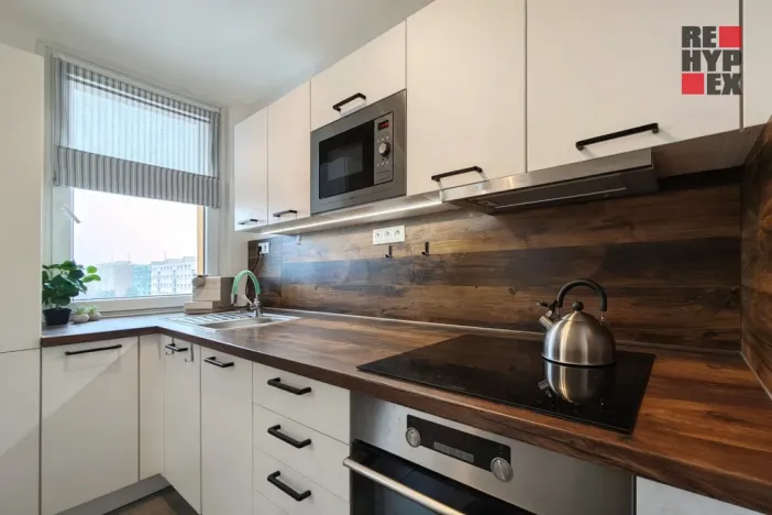 Prodej bytu 2+1, Praha - Letňany, Vratimovská, 47 m2