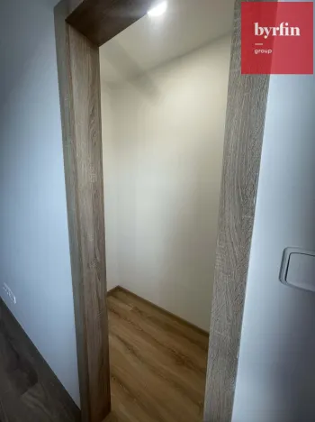 Pronájem bytu 3+kk, Ostrava, Krestova, 57 m2