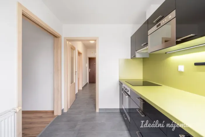 Pronájem bytu 2+1, Praha, Hornoměcholupská, 53 m2