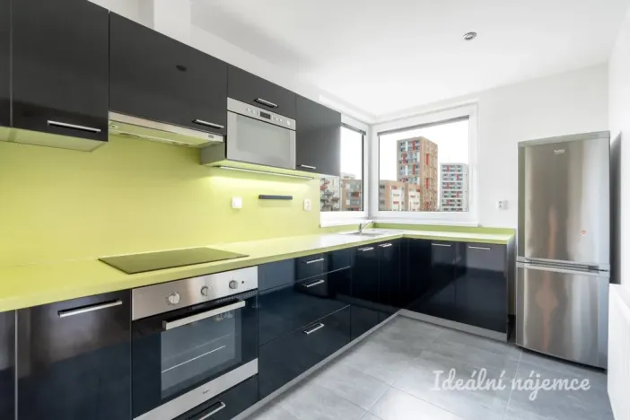 Pronájem bytu 2+1, Praha, Hornoměcholupská, 53 m2