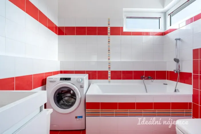 Pronájem bytu 2+1, Praha, Hornoměcholupská, 53 m2