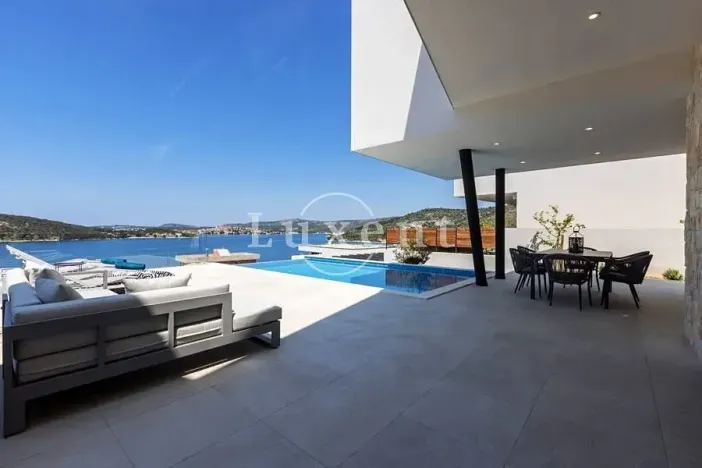 Prodej rodinného domu, Rogoznica, Chorvatsko, 270 m2