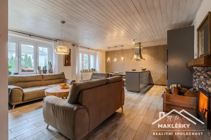 Prodej rodinného domu, Chotutice, Průběžná, 122 m2