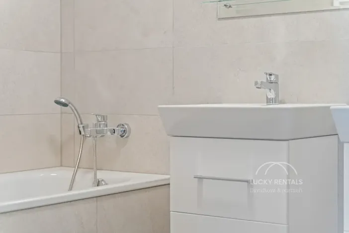 Pronájem bytu 2+kk, Praha - Chodov, Líbalova, 54 m2