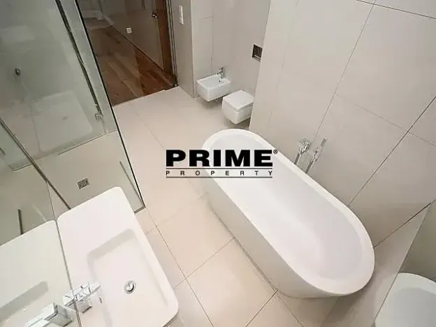 Pronájem bytu 3+kk, Praha - Vinohrady, Laubova, 108 m2