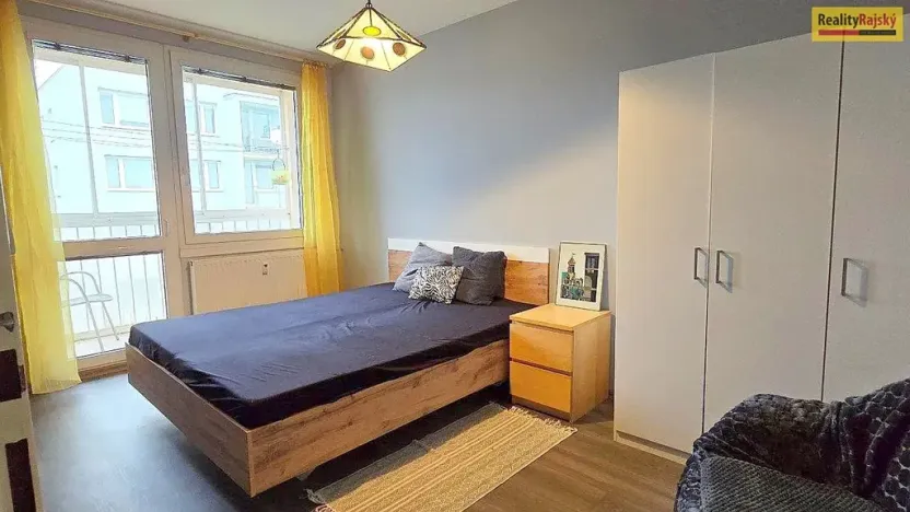 Pronájem bytu 2+1, Příbram, U Školy, 56 m2