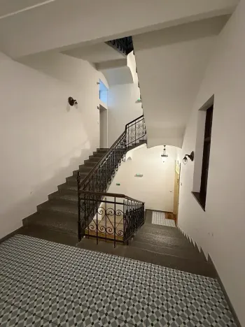 Prodej obchodního prostoru, Praha - Smíchov, Kotevní, 68 m2