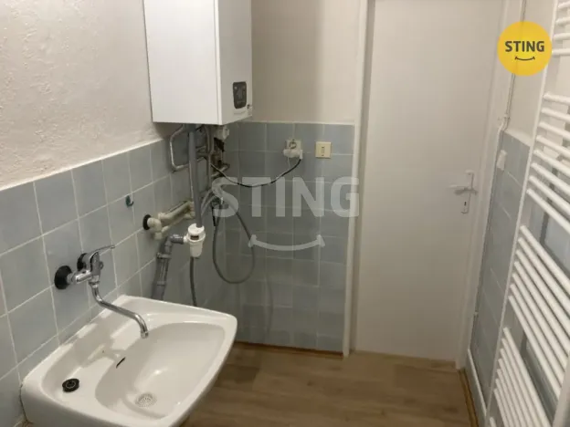 Pronájem bytu 1+1, Opava, Polanova, 36 m2