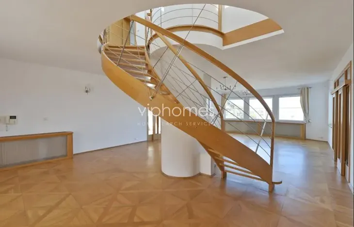 Pronájem vily, Praha - Smíchov, Nový Zlíchov, 800 m2