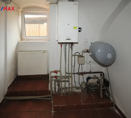 Prodej komerční nemovitosti, Církvice, 6984 m2