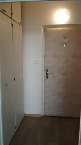 Pronájem bytu 1+kk, Praha - Kamýk, Imrychova, 35 m2