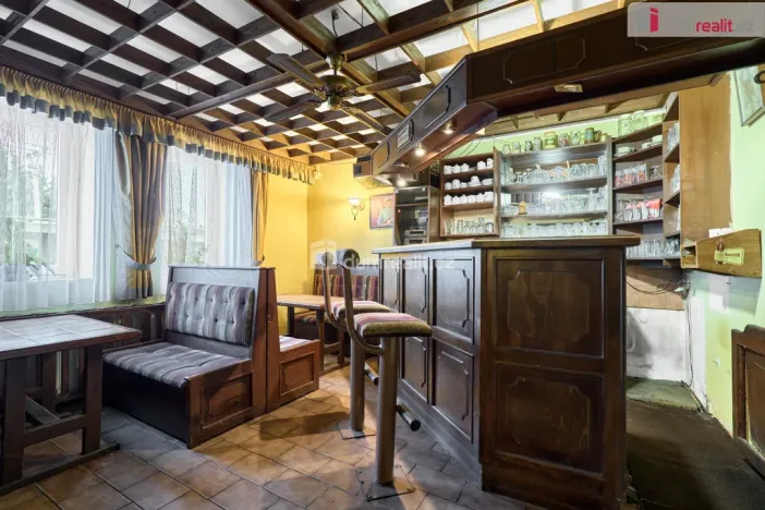 Prodej rodinného domu, Karlovy Vary - Stará Role, Dlouhá, 397 m2