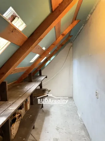 Prodej vícegeneračního domu, Žlutava, 355 m2