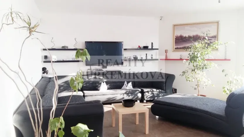 Pronájem bytu 1+kk, České Budějovice - České Budějovice 7, Janáčkova, 25 m2