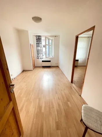 Pronájem bytu 2+kk, Praha - Michle, Pobočná, 44 m2