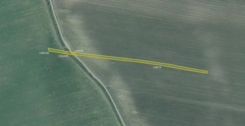 Prodej pole, Nosislav, 36394 m2