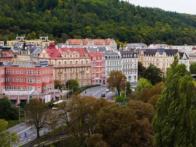 Prodej činžovního domu, Karlovy Vary, náměstí Republiky, 672 m2