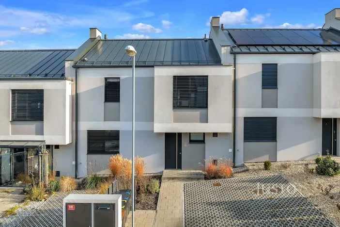 Prodej rodinného domu, Strančice, Pod Horkou, 128 m2