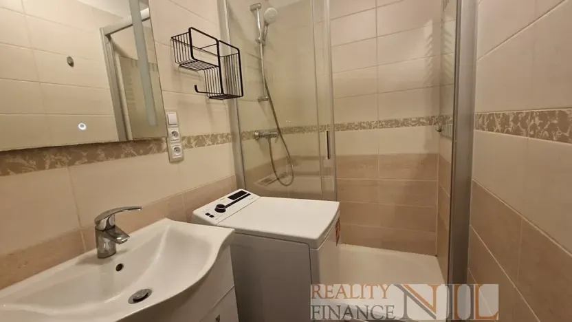 Pronájem bytu 1+1, Plzeň, Manětínská, 40 m2