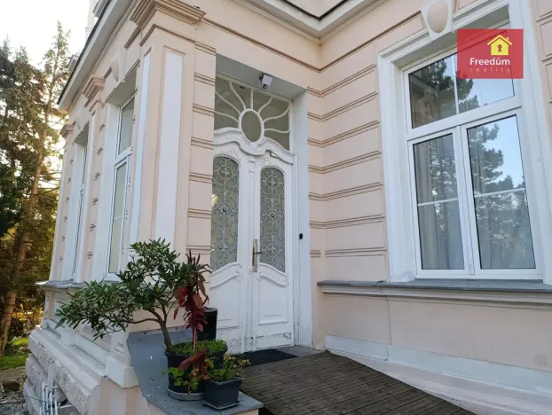 Prodej bytu 3+kk, Teplice, Vrchlického, 57 m2