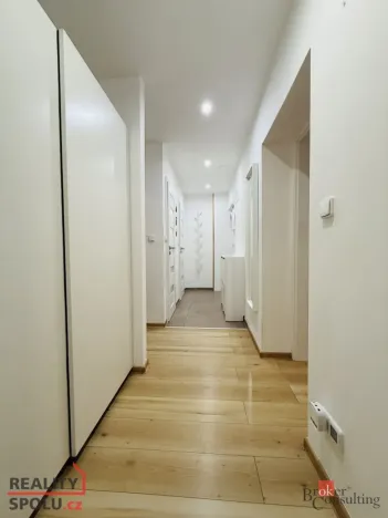 Pronájem bytu 3+1, Zlín, Santražiny, 74 m2