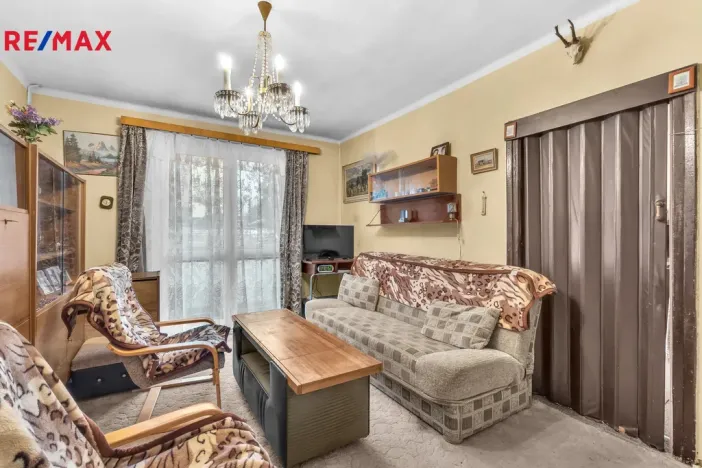 Prodej bytu 2+1, Chvaletice, 9. května, 53 m2