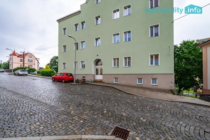 Pronájem bytu 3+kk, Luby, Revoluční, 56 m2