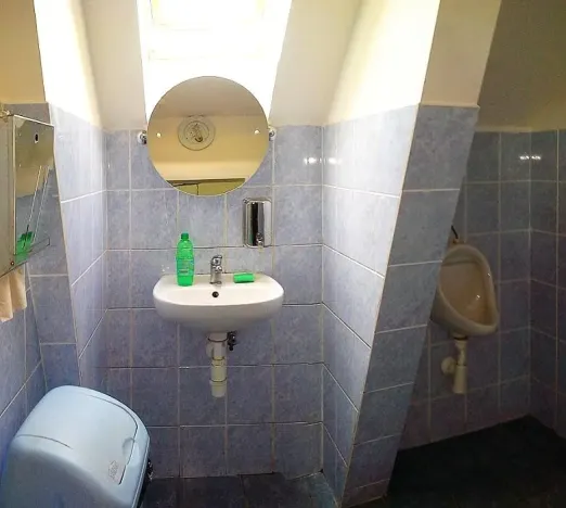 Pronájem výrobních prostor, Lážovice, 1100 m2