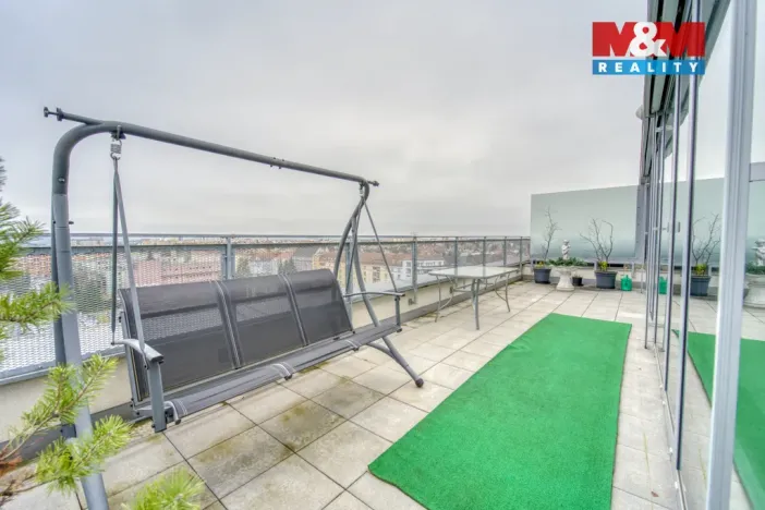 Prodej bytu 2+kk, Plzeň, Stehlíkova, 66 m2