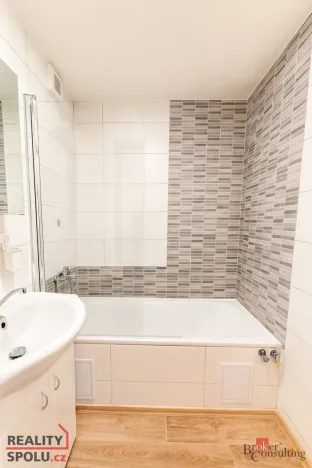 Pronájem bytu 2+1, Frýdek-Místek - Frýdek, Jeronýmova, 56 m2