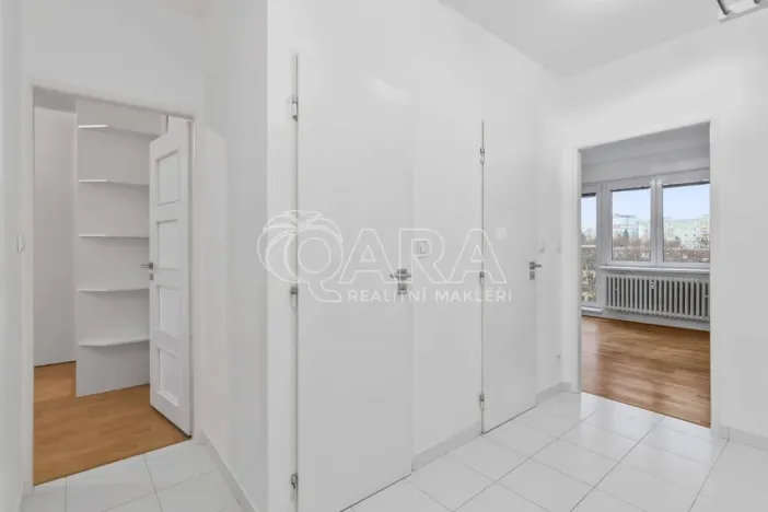 Pronájem bytu 3+kk, Praha - Záběhlice, Bělčická, 54 m2
