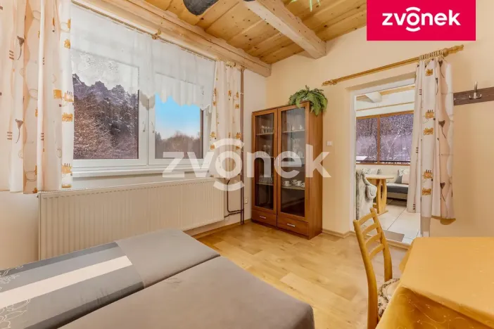 Prodej chalupy, Velké Karlovice, 250 m2