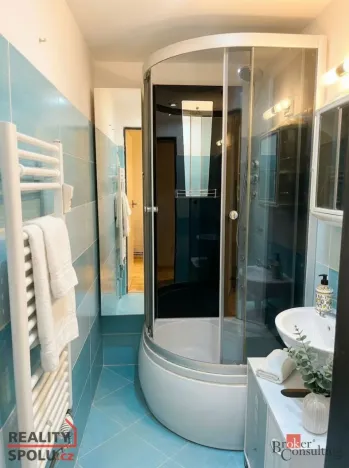 Prodej bytu 1+kk, Cvikov - Cvikov II, Martinovo údolí, 27 m2