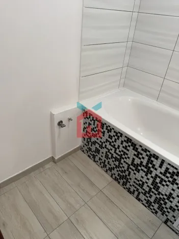 Prodej bytu 3+1, Karlovy Vary - Rybáře, Severní, 85 m2