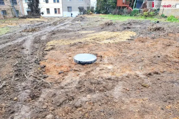 Prodej pozemku pro bydlení, Praha - Libeň, Davídkova, 909 m2