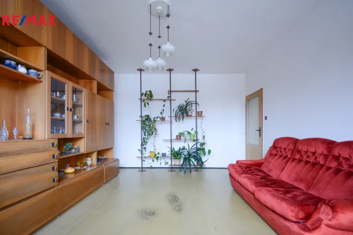 Prodej bytu 3+1, Pardubice - Ohrazenice, Marie Majerové, 74 m2